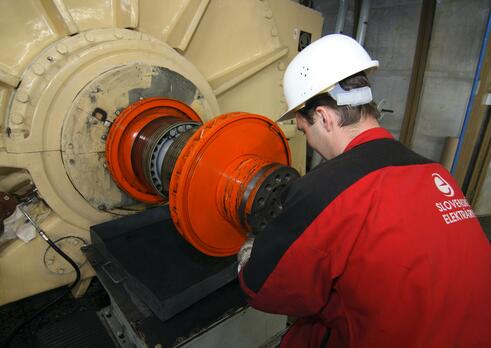 Technik prevádzky, údržby distribučnej sústavy a rozvodu v energetike